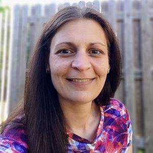 Meet your Posher, Lisa